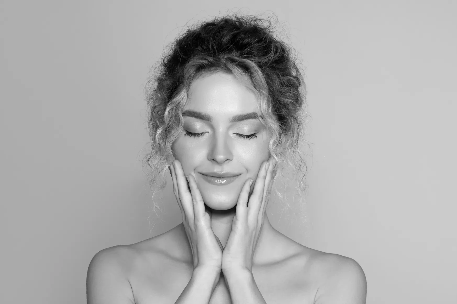 Chemical Peel vs HydraFacial